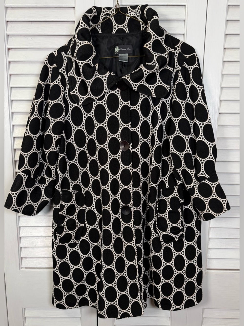 Damee Inc Black and White Oval Dot Long Sleeve Dress Coat